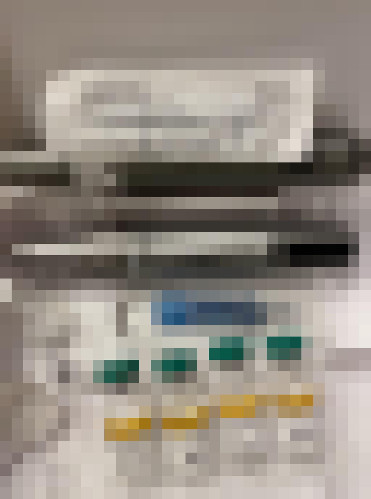 Post media