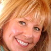 Jennifer Stone 🇺🇸 Minneapolis 