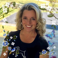 Michaela, CT 🇺🇸 ☘️ 