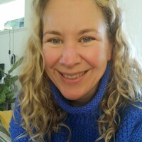 Claire Vale